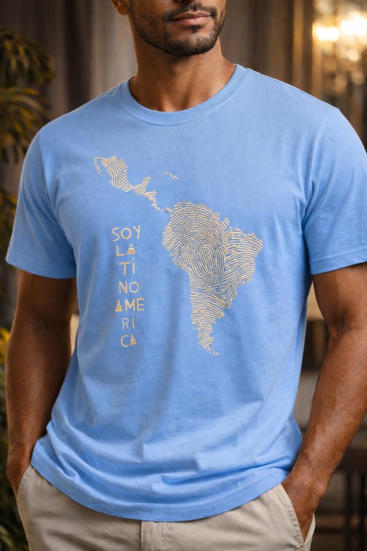 Soy América Latina T-Shirt Light Blue